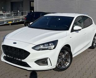 Ford Ford Focus 1.0 ST-Line***TOP AUSSTATTUNG*** Gebrauchtwagen