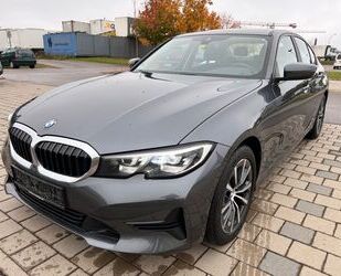 BMW BMW 318i AUTOMATIK/NAVI/SHZ/LED/UNFALLFREI/1HAND Gebrauchtwagen