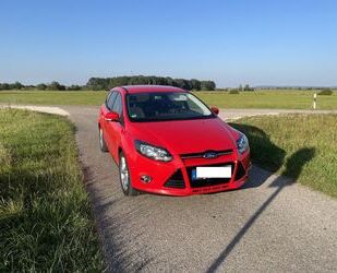 Ford Ford Focus 1,6 EcoBoost 110kW Titanium Turnier Ti. Gebrauchtwagen