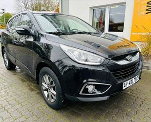 Hyundai Hyundai ix35 = Automatik - Ahk abnehmbar - Sitzhe Gebrauchtwagen