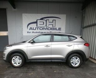 Hyundai Hyundai Tucson Select 2WD BREMSE VORNE UND HINTEN Gebrauchtwagen