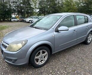 Opel Opel Astra 1.8 Elegance Gebrauchtwagen