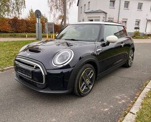 Mini MINI Cooper SE Yours Trim, Facelift, Leder, Kamera Gebrauchtwagen