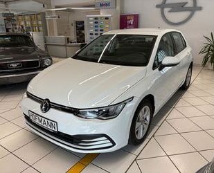 VW Volkswagen Golf VIII Lim. Life LED/SHZ/CarPlay Gebrauchtwagen