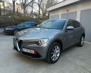 Alfa Romeo Alfa Romeo Stelvio 2.0 Turbo 16V 206kW Ti AT8-Q4 T Gebrauchtwagen