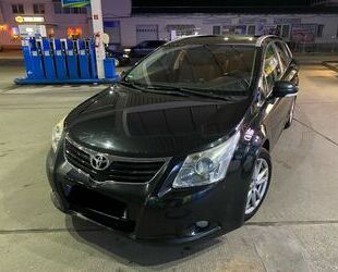 Toyota Toyota Avensis Combi Edition 2.2 D-4D Edition Gebrauchtwagen