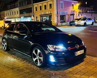 VW Volkswagen Golf 2.0 TSI DSG BMT GTI Performance GT Gebrauchtwagen