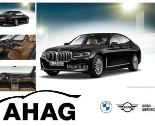 BMW BMW 750i xDrive Innovationsp. Sport Aut. Standhzg. Gebrauchtwagen