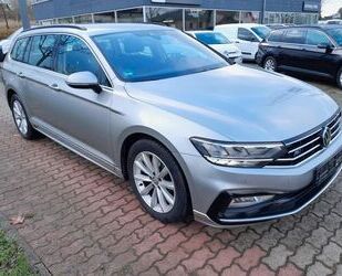 VW Volkswagen Passat Variant Business/R-Line/LED/ACC/ Gebrauchtwagen