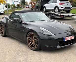 Nissan Nissan 370 Z Roadster Pack WIE NEU -TÜV NEU- 20 ZO Gebrauchtwagen