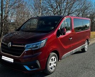 Renault Renault Trafic Grand Bus Blue dCI 150EDC Anschl.Ga Gebrauchtwagen