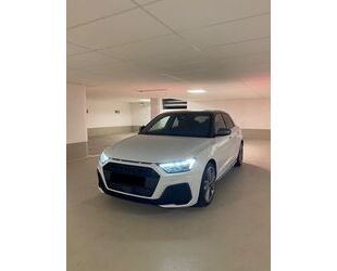 Audi Audi A1 40 TFSI S line Sportback Gebrauchtwagen