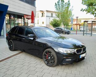 BMW BMW 5 Touring 530 d Sport Line/Leder/Hud/20