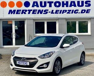 Hyundai Hyundai i30 Coupe Design SHZ PDC USB Alu Gebrauchtwagen