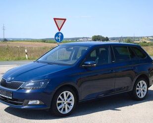 Skoda Skoda Fabia 1.2l TSI 66kW Joy*Klima*SHZ*TEMP*1.Hd Gebrauchtwagen