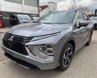 Mitsubishi Mitsubishi Eclipse Cross PHEV TOP 2.4 4WD,Leder P Gebrauchtwagen