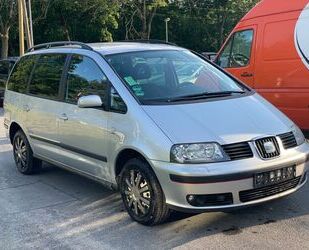 Seat Seat Alhambra 2,0 Tdi AHK 7 Sitz Tüv/Service/Neu Gebrauchtwagen