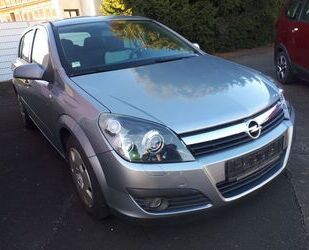 Opel Opel ASTRA H EDITION*XENON*KLIMAAUTOM*TEMPOMAT* Gebrauchtwagen