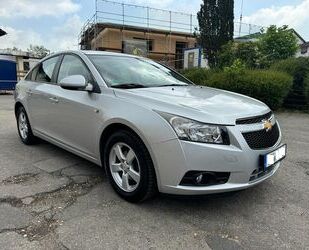 Chevrolet Chevrolet Cruze 1.8 LS Benziner LS Gebrauchtwagen