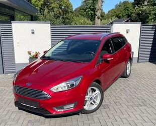 Ford Ford Focus Turnier Titanium Xenon Kam Sitzh Navi Gebrauchtwagen