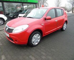 Dacia Dacia Sandero Laureate 1.4 L **1-HAND** Gebrauchtwagen