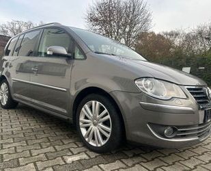 VW Volkswagen Touran Highline 1,4 TSI Automatik 7 Sit Gebrauchtwagen