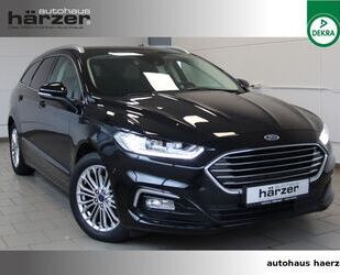 Ford Ford Mondeo Turn. Titanium AWD *LED*NAV*AHK*PANO*D Gebrauchtwagen