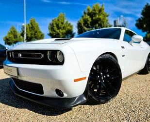 Dodge Dodge Challenger 6.4 V8 Scat Pack Klappenabgas Gebrauchtwagen