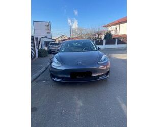 Tesla Tesla Model 3 long range dual motor Ahk warranty Gebrauchtwagen