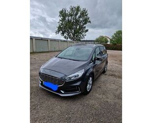 Ford Ford Galaxy 2,0 EcoBlue 140kW Vignale Auto Vignale Gebrauchtwagen