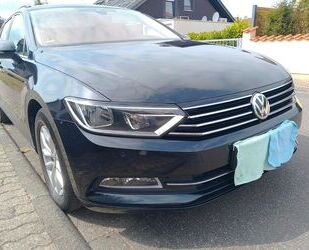 VW Volkswagen Passat Variant 2.0 TDI SCR DSG Comfortl Gebrauchtwagen