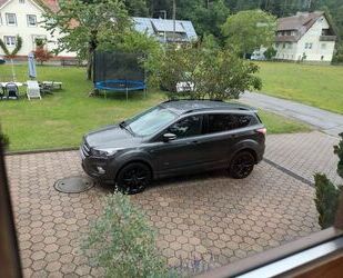 Ford Ford Kuga 2,0 TDCi 4x4 132kW ST-Line PowerShift S. Gebrauchtwagen