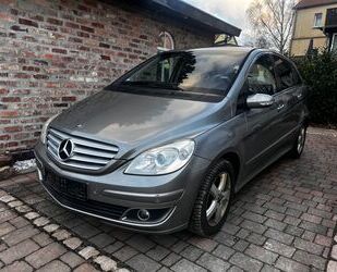 Mercedes-Benz Mercedes-Benz B 200 CDI Automatik Klima SHZ TÜV 11 Gebrauchtwagen