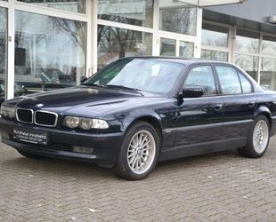 BMW BMW 740i Individual*LEDER*NAVI*TOP ZUSTAND Gebrauchtwagen