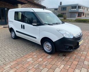 Opel Opel Combo D Kasten 2,2t+Heckflügeltür+2xSchiebtü Gebrauchtwagen