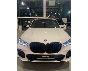 BMW BMW X5 xDrive30d - M Paket Gebrauchtwagen