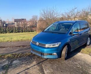 VW Volkswagen Touran 2.0 TDI SCR 140kW DSG Highline H Gebrauchtwagen