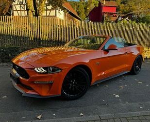 Ford Ford Mustang GT Convertible Aut.*ALCANTARA*7JAHRE Gebrauchtwagen