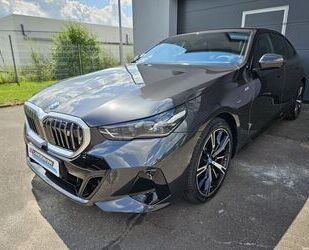 BMW BMW i5 xDrive40 M Sport HUD AHK Harman Kardon Gebrauchtwagen