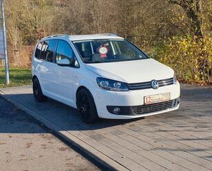 VW Volkswagen Touran Cup BMT*TÜV-NEU*PDC*SHZ*TEMPOMAT Gebrauchtwagen