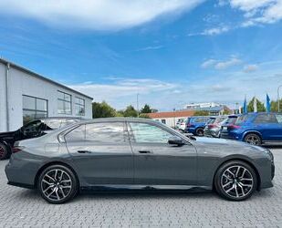 BMW BMW i7*xDrive*60M*Sport*Individual*FOND*SKY*UPE198 Gebrauchtwagen