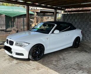 BMW BMW 135i Cabrio mit Performance Power Kit Gebrauchtwagen