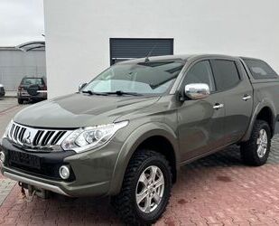 Mitsubishi Mitsubishi L200 Top DoKa 4WD*NUR 107TKM*HARDTOP*SE Gebrauchtwagen