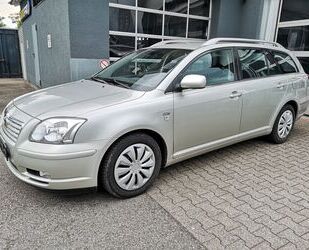 Toyota Toyota Avensis 2.0 D-4D 1.HAND VOLLScheckheftToyot Gebrauchtwagen