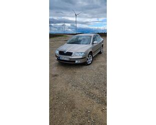 Skoda Skoda Octavia 2.0 FSI tiptronic Ambiente Ambiente Gebrauchtwagen