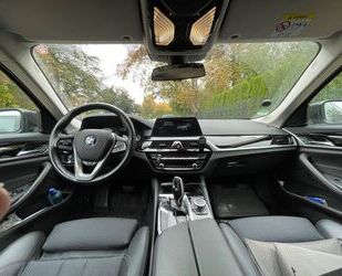 BMW BMW 520d Touring A - sportline Gebrauchtwagen