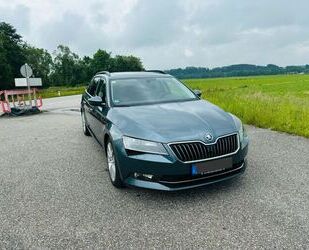 Skoda Skoda Superb 2.0 TDI SCR 140kW Ambition Standheizu Gebrauchtwagen