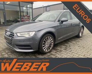 Audi Audi A3 Sportback ambiente 1.6 TDI Autom Bi-Xenon Gebrauchtwagen