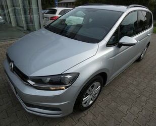 VW Volkswagen Touran Trendline*2 HAND*PDC*SHZ*KLIMA*7 Gebrauchtwagen