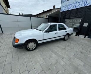 Mercedes-Benz Mercedes-Benz E 230 H Kennzeihen Gebrauchtwagen